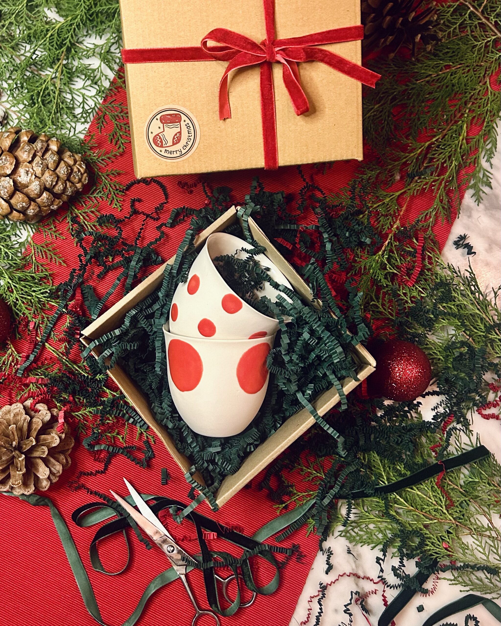 Set of 2 Red Dots Porcelain Mug - Image 3