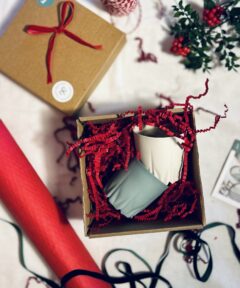 Set of 2 Crystal Macaron Mugs